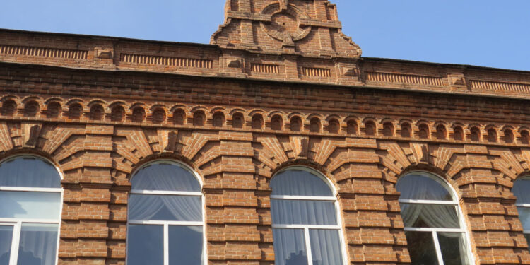 Статусу пам’яток набули міст, садиба та особняк на Полтавщині