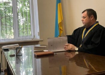 Суд визначився з датою розглядання справи одеського судді та херсонського депутата-адвоката