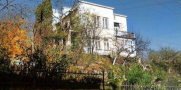 У центрі Кременця продають дім 1930-их за 110 тис. доларів