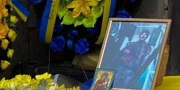 У Херсоні попрощалися із загиблим захисником
