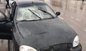 У Миколаєві поліцейські встановлюють обставини автопригоди, у якій зазнав травмувань підліток-пішохід » Миколаївський Оглядач