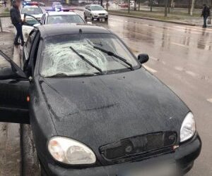У Миколаєві поліцейські встановлюють обставини автопригоди, у якій зазнав травмувань підліток-пішохід » Миколаївський Оглядач