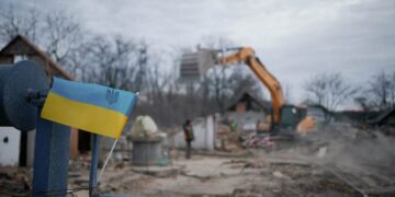 У Смілі тривають відновлювальні роботи після влучання ворожої ракети – Новости Черкасс