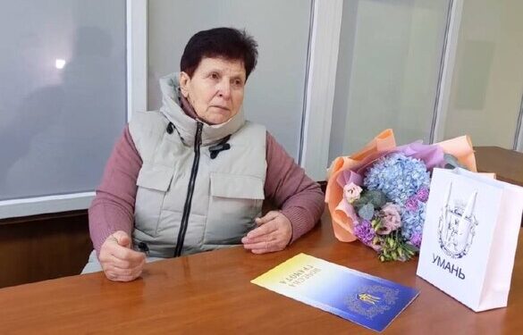 В Умані мати загиблого воїна передала три квадрокоптера для військових