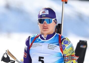 Видео трансляция мужской гонки преследования в Оберхофе | Биатлон |