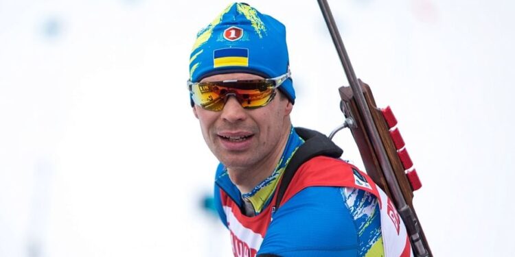 Видео трансляция мужской короткой индивидуальной гонки в Антхольце | Биатлон |