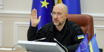 “Виділяємо додаткові кошти для будівництва інженерно-технічних і фортифікаційних споруд”, – Прем’єр-міністр