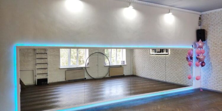 Відомий хореограф із Кропивницького розширить свою студію завдяки державній програмі. ФОТО |  – Новини Кропивницького і Кіровоградщини