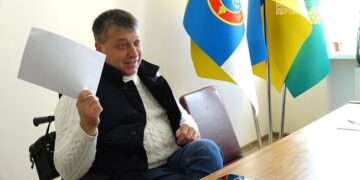 Вищий антикорупційний суд продовжив обов’язки обвинуваченому меру Рені