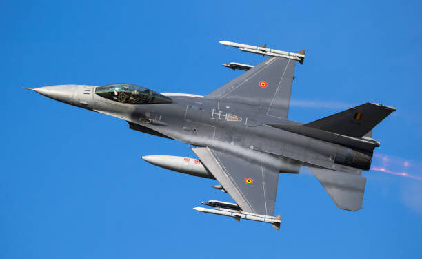 “Все повинно бути готове”, – речник Повітряних сил зазначив умови для передачі F-16