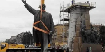 Петицію за продаж пам’ятника Леніну зареєстрували в Запоріжжі | Новини Запоріжжя