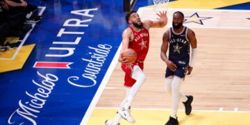 Команда Сходу встановила рекорд Матчу всіх зірок НБА за очками | Баскетбол |