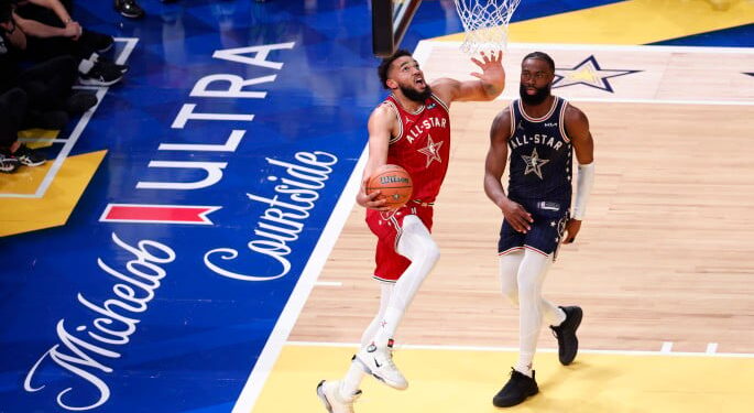 Команда Сходу встановила рекорд Матчу всіх зірок НБА за очками | Баскетбол |