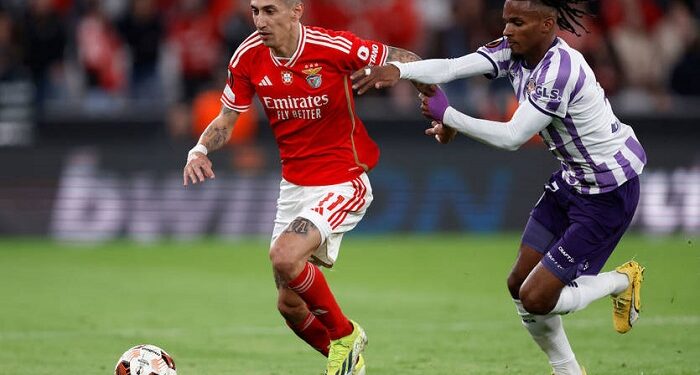 «Бенфика» благодаря двум пенальти выиграла дома у «Тулузы»