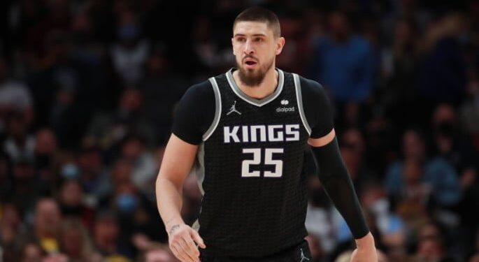 Лень у матчі з Денвером оновив особистий рекорд результативності у сезоні | Баскетбол |