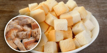 Чому краще їсти сухарі замість хліба: користь та шкода