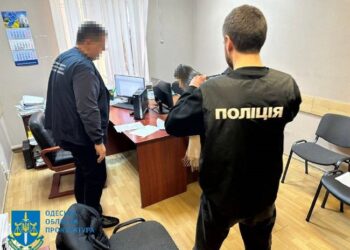 Держреєстраторці в Одесі повідомили про підозру у спробі вкрасти майно “Куяльника” на мільярд