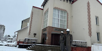 Домівка для унікальних експонатів: розмова із директоркою краєзнавчого музею “Бойківщина” Тетяни й Омеляна Антоновичів на Прикарпатті (ФОТО)