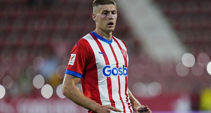 Довбик снова получил награду лучшего игрока месяца в «Жироне»