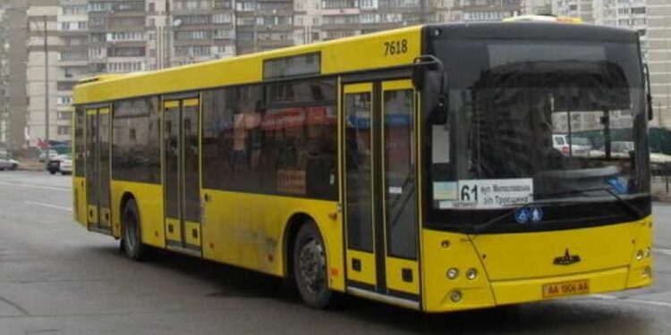 У Києві надовго змінять проїзд багатьох маршрутів транспорту: список | Новини Київ