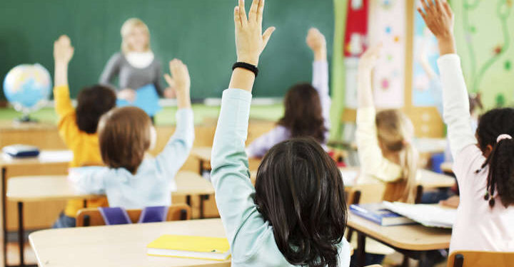 Голова ЗОВА Іван Федоров поставив завдання відновити навчання в школах | Новини Запоріжжя