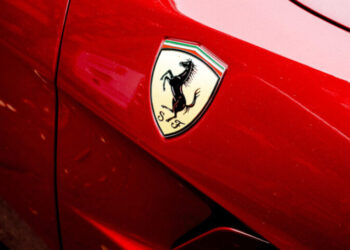 Ferrari заявила про рекордні прибутки у 2023 році – Экономика