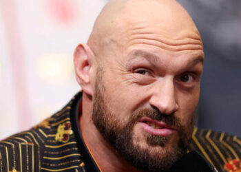 Катмен Фьюри назвал сроки восстановления Тайсона после жуткого рассечения – Спорт ):Бокс