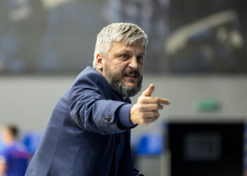 Кривбас переміг Запоріжжя в Дніпрі: відео коментарів – Федерація баскетболу України