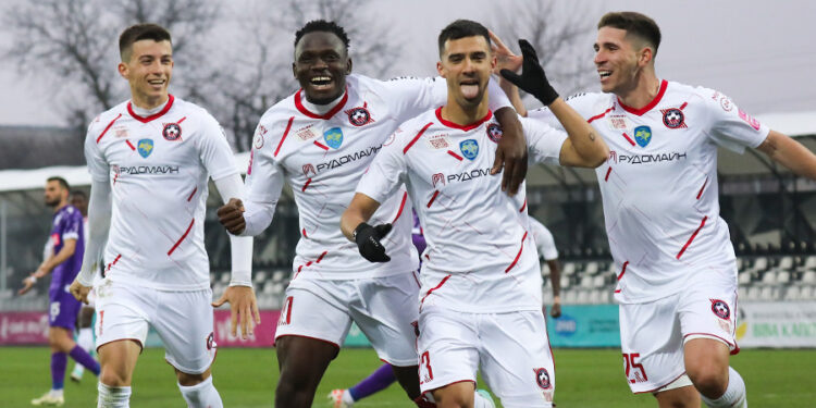 “Кривбас” здобув розгромну перемогу над ЛНЗ