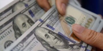 На Черкащині аферисти ошукали літню жінку на понад 2 тисячі доларів