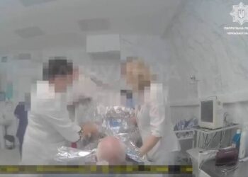 На Черкащині допомогли рибалці, який пішов під воду на Дніпрі