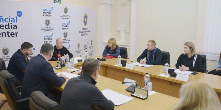 На Черкащині підписали меморандум про економічну інтеграцію ВПО – Новини Черкас