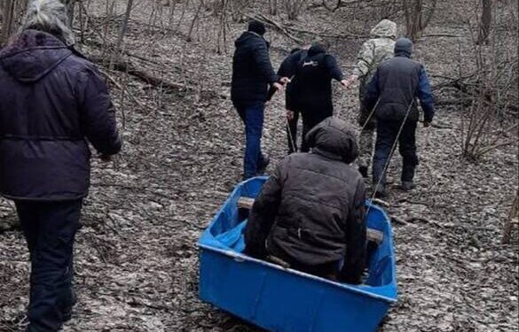 На Черкащині знайшли чоловіка, який майже два тижні блукав у лісі