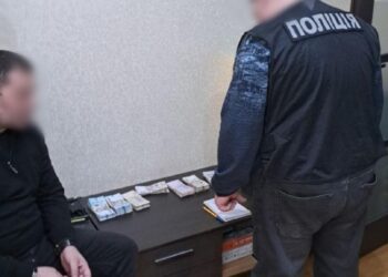 На Одещині СБУ запідозрила чоловіка у підробці документів для ухилянтів