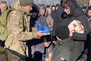 Новини Вінниці / На Вінниччині в останню путь провели військового Івана Слюсаренка