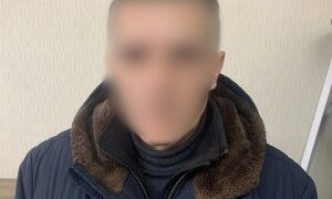 Пограбував жінку у під’їзді будинку – у Миколаєві поліцейські повідомили про підозру зловмиснику » Миколаївський Оглядач