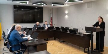 Понад 20 соціальних, фінансових і комунальних питань розглянули на виконкомі — Новости Черкасс