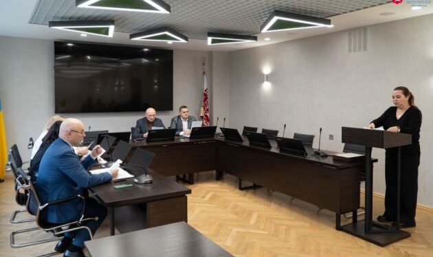 Понад 20 соціальних, фінансових і комунальних питань розглянули на виконкомі — Новости Черкасс