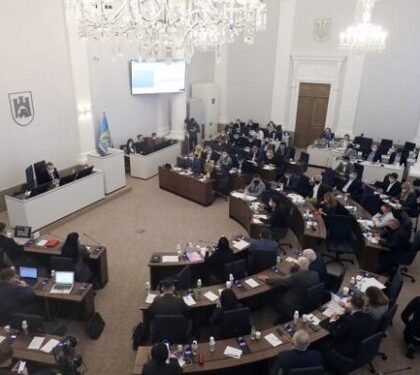 Рада мільйонерів. Хто у Львівській міській раді заробляє найбільше?