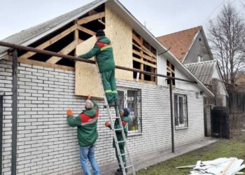 Ракетний удар по Запоріжжю 15 лютого, фото – що відбувається на місці атаки | Новости Запорожья