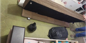 Реставрація дивана