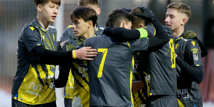 “Рух” повторив рекордний переможний домашній серіал юнаків “Динамо”