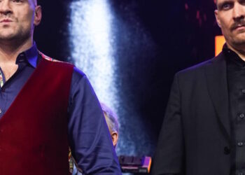 Саудовцы выступили с заявлением по поводу отмены боя Усик – Фьюри – Спорт ):Бокс