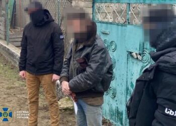 СБУ затримала російського інформатора, який шпигував за кораблями ЗСУ поблизу Миколаївського морпорту » Миколаївський Оглядач