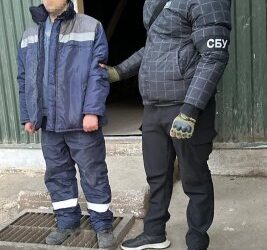 СБУ затримала зрадника, який встановив вебкамери поблизу Миколаївського морпорту, щоб шпигувати за кораблями ЗСУ » Миколаївський Оглядач