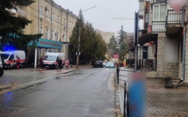 Шпитальна вулиця у Тернополі тепер двостороння – змінили організацію дорожнього руху