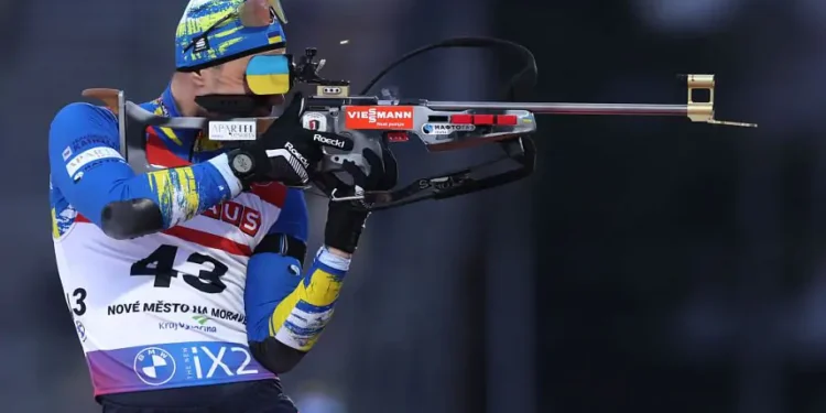Швеция одержала победу в мужской эстафете на ЧМ-2024, Украина – 13-я | Биатлон |