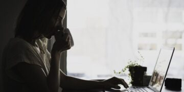 Сидяча робота та пасивний відпочинок негативно впливають на здоров’я людини
