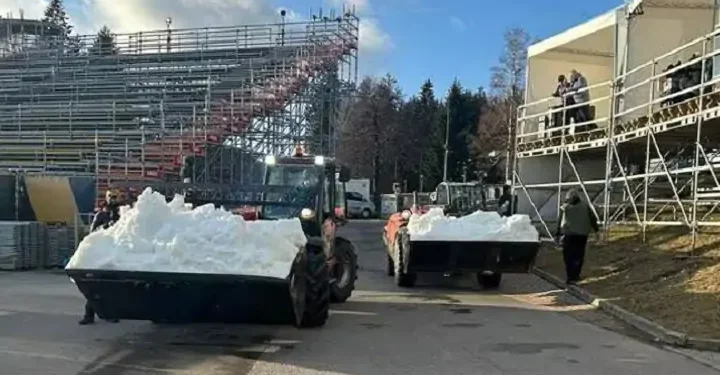 Старт чемпионата мира может быть отложен после шторма на арене | Биатлон |