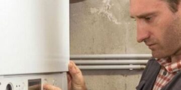 У Львові двоє дорослих і двоє дітей отруїлися чадним газом